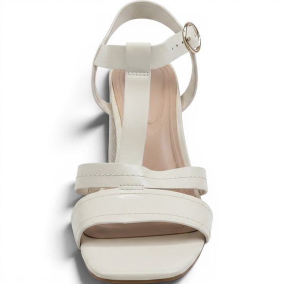 Kelly & Katie Shoes - Kelly & Katie Womens Off White T-Strap Block Heel Sandals Square Toe Size 9M
